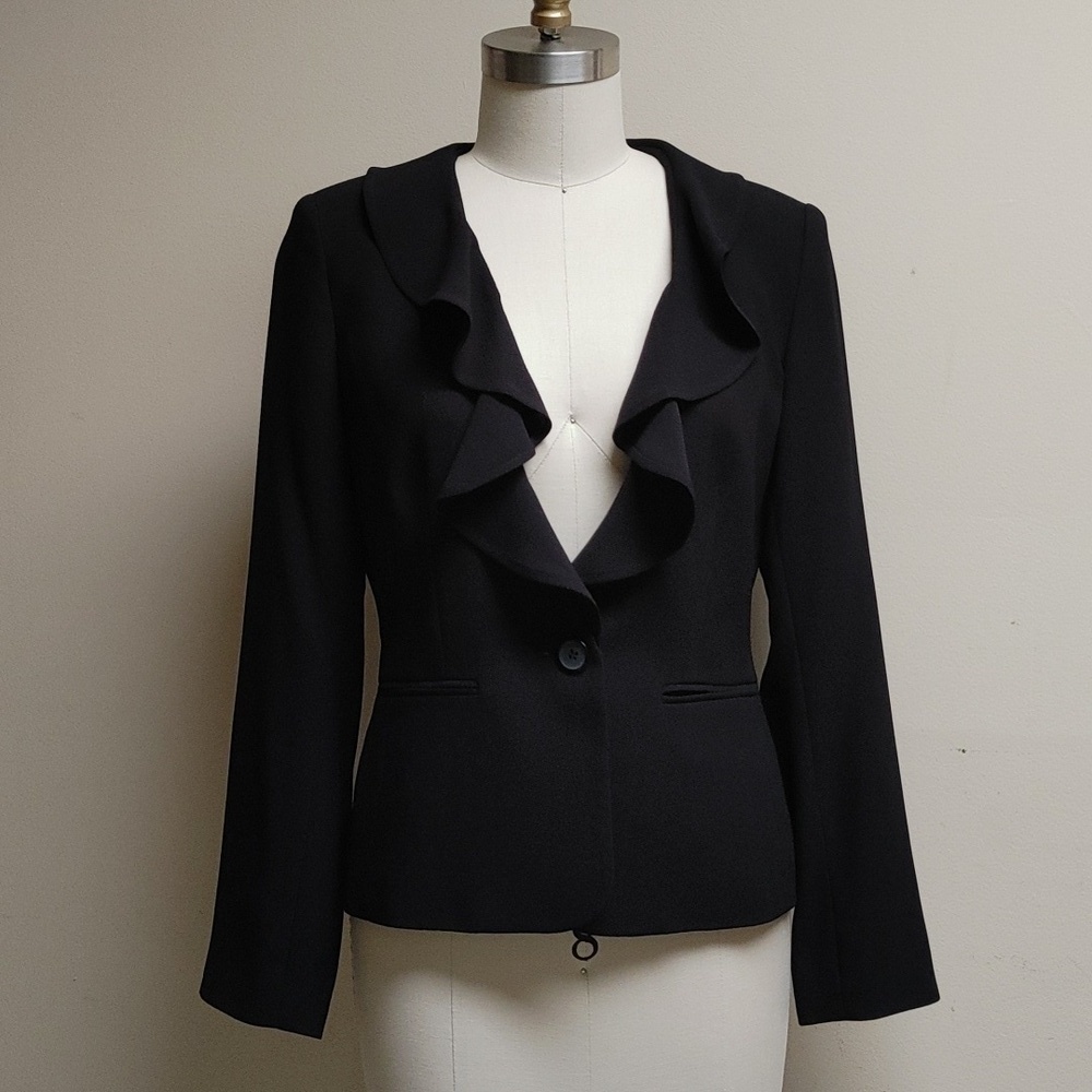 Vintage Nygard Black Suit Blazer with Ruffled Lapel Size 6